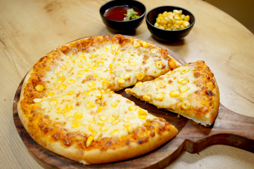 Cheese & Corn Pizza
